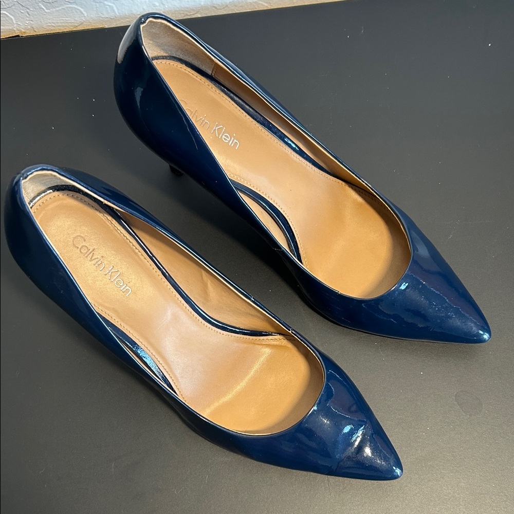 Calvin Klein Navy Gayle Stilleto Pointed-Toe Heels - Women’s 7.5 - Picture 2 of 10